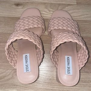 Cute block heeled sandals.